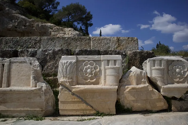 La Atlántida bajo el microscopio: arqueología, mito y la razón de su perdurable fascinación